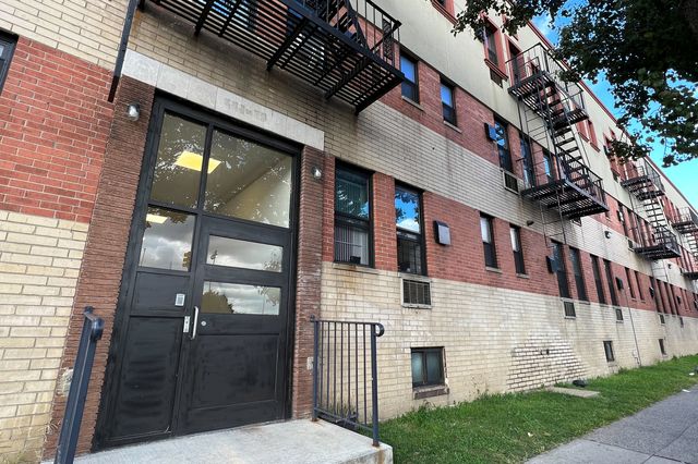 The woman who committed suicide over the weekend had arrived in New York City from Colombia in May and was staying with her 15-year-old son and 7-year-old daughter at a family shelter in Hollis, Queens, NBC New York 4 reported.